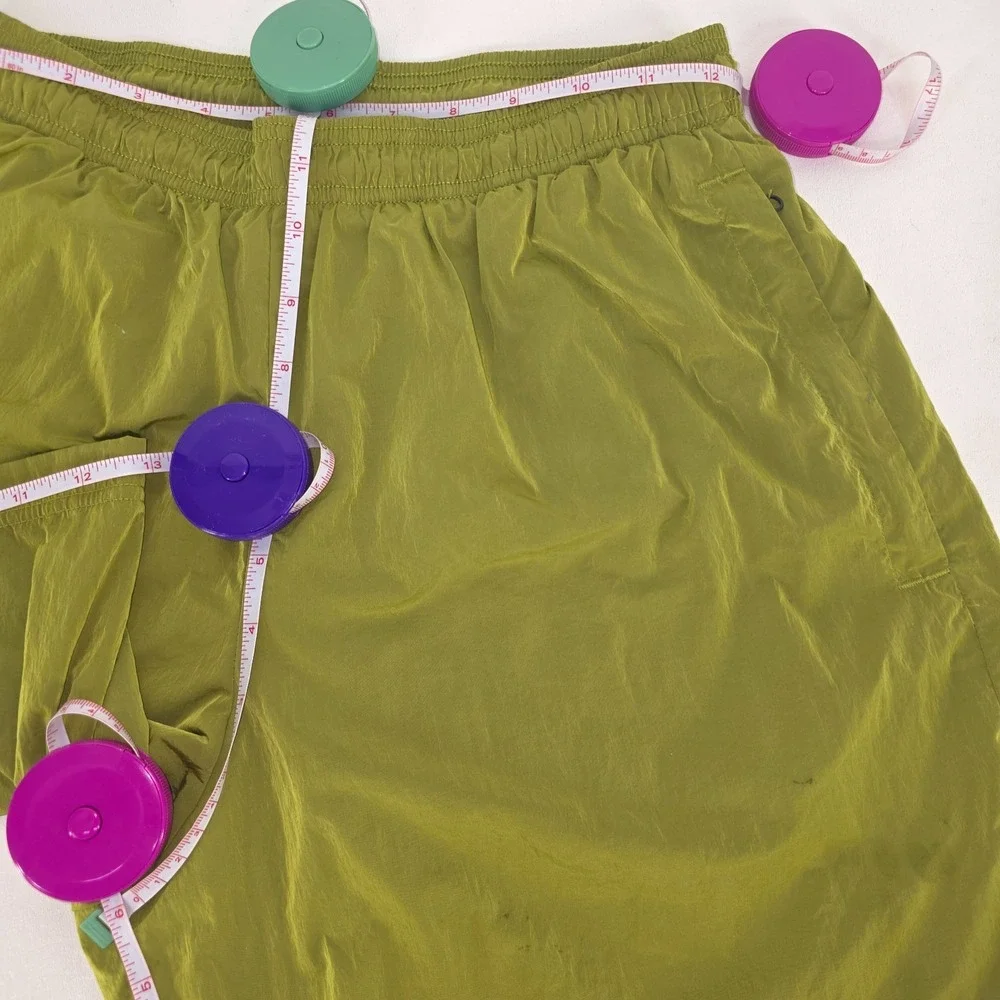 Champion Vintage 90s Swim Trunks Men Medium Green Mesh Lined Nylon Shorts Summer